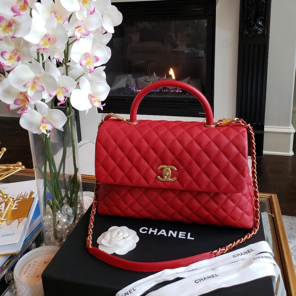 ❤️Sold❤️💯 Authentic COCO CHANEL TOP HANDLE